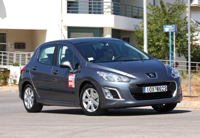 Μοντέρνο και ελκυστικό, το Peugeot 308 αποτελεί μια από τις πλέον ενδιαφέρουσες προτάσεις της μικρομεσαίας κατηγορίας. Μοντέρνο και ελκυστικό, το Peugeot 308 αποτελεί μια από τις πλέον ενδιαφέρουσες προτάσεις της μικρομεσαίας κατηγορίας.